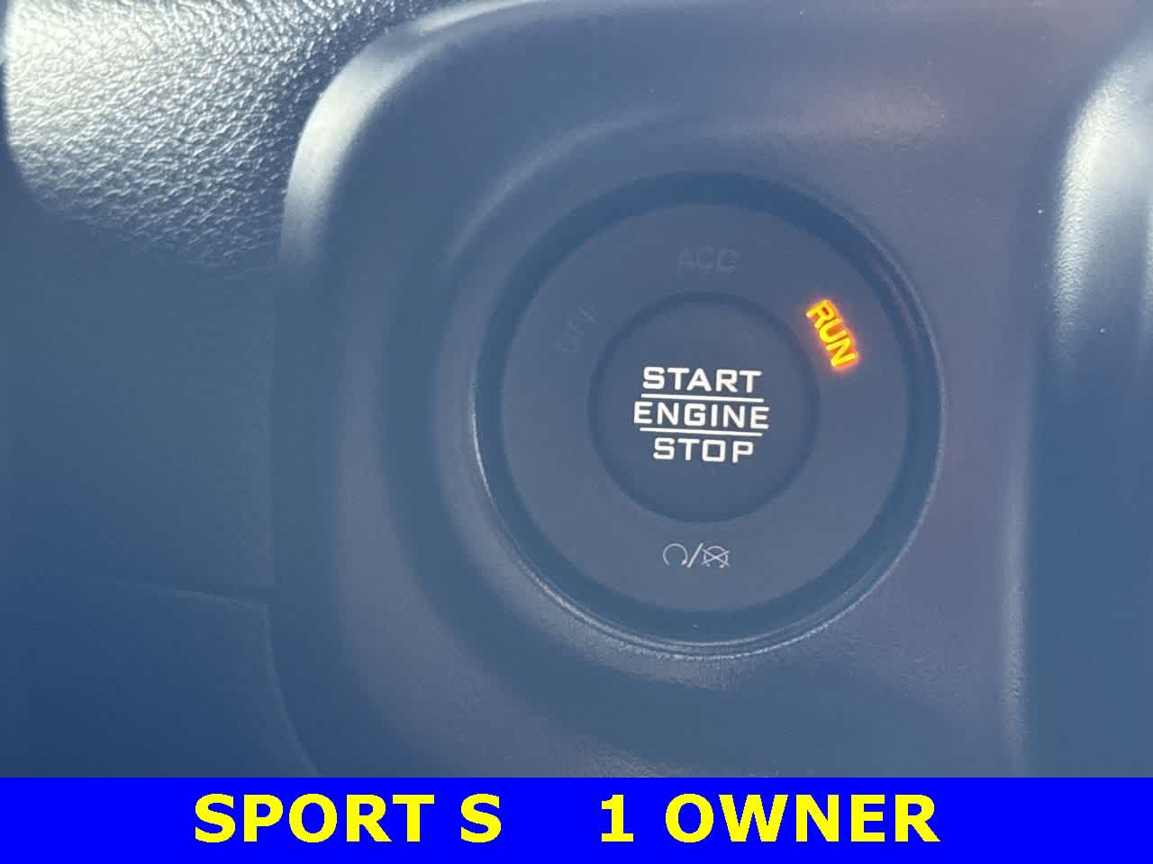 Thumbnail: 2022 Jeep Wrangler - 17