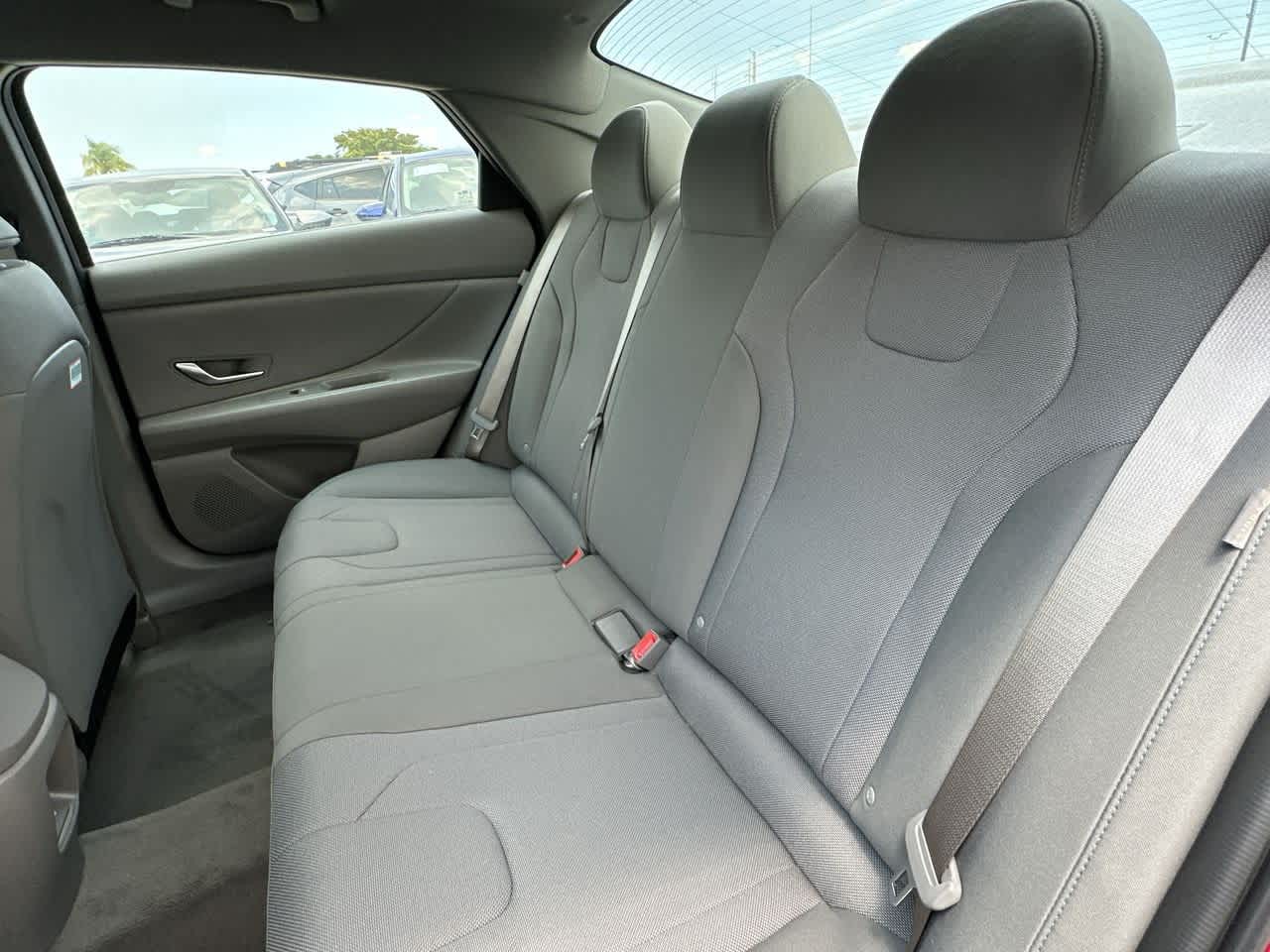 Thumbnail: 2025 Hyundai Elantra - 22