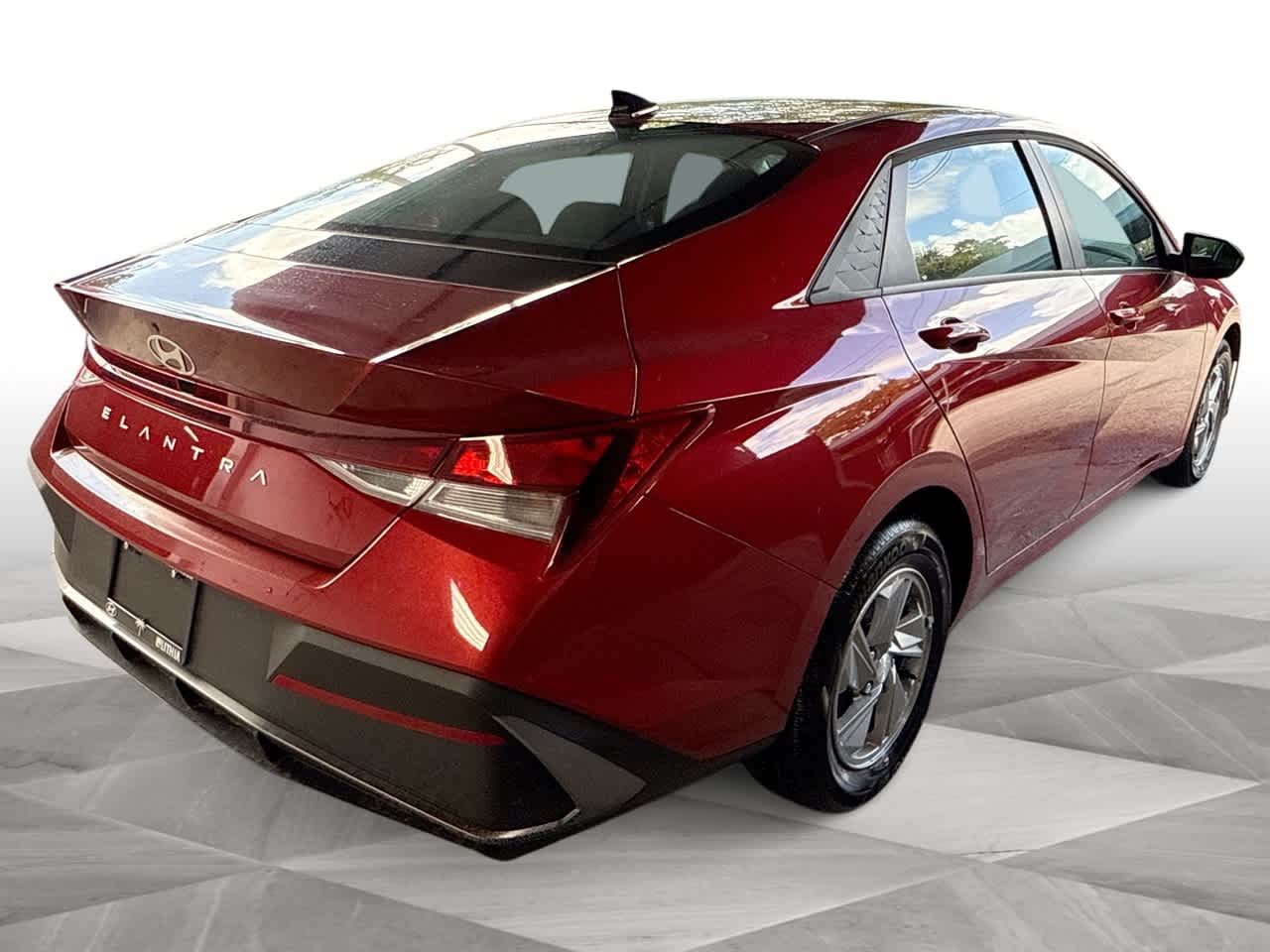 Thumbnail: 2025 Hyundai Elantra - 8