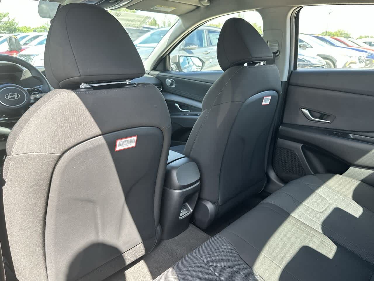 Thumbnail: 2025 Hyundai Elantra - 23