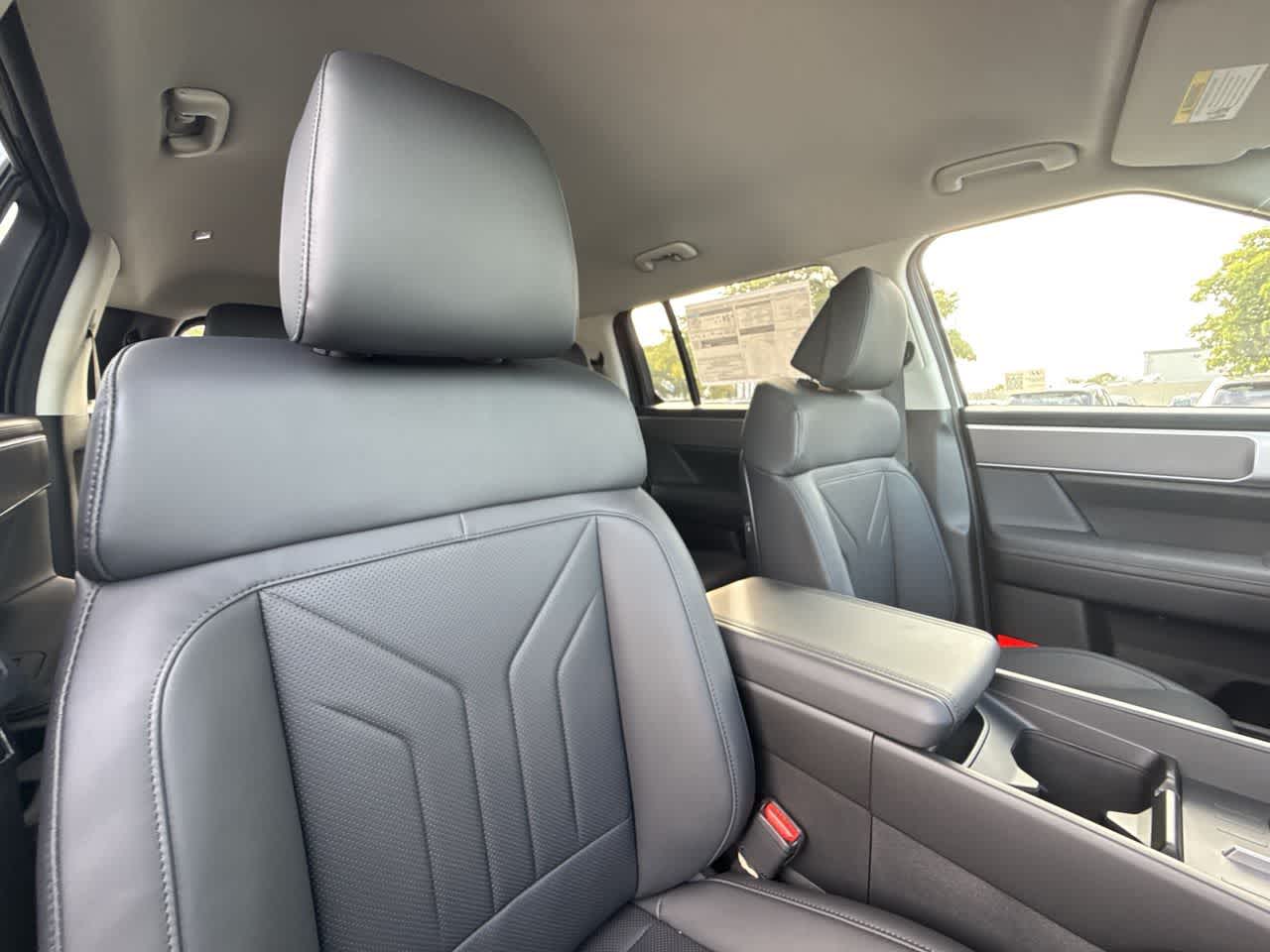 Thumbnail: 2026 Hyundai Santa Fe - 27