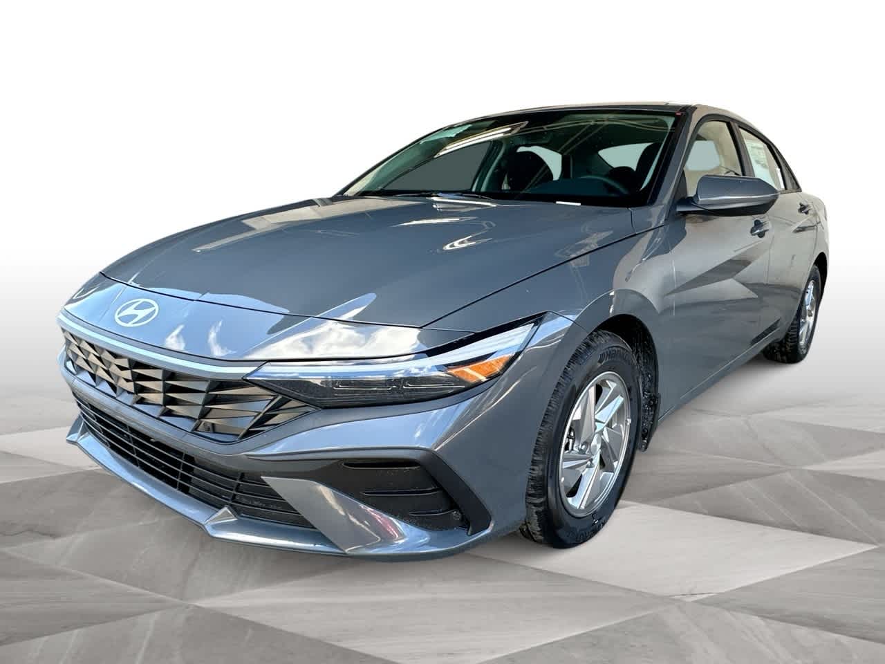 Thumbnail: 2025 Hyundai Elantra - 4