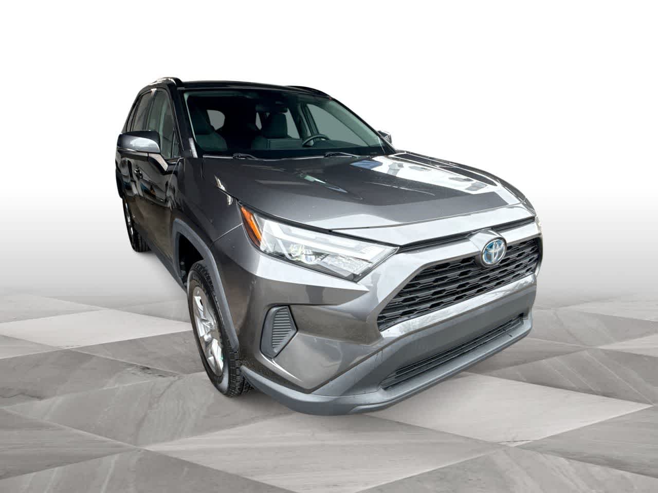 Thumbnail: 2022 Toyota RAV4 - 2