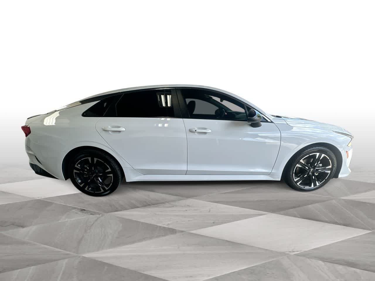 Thumbnail: 2024 Kia K5 - 9