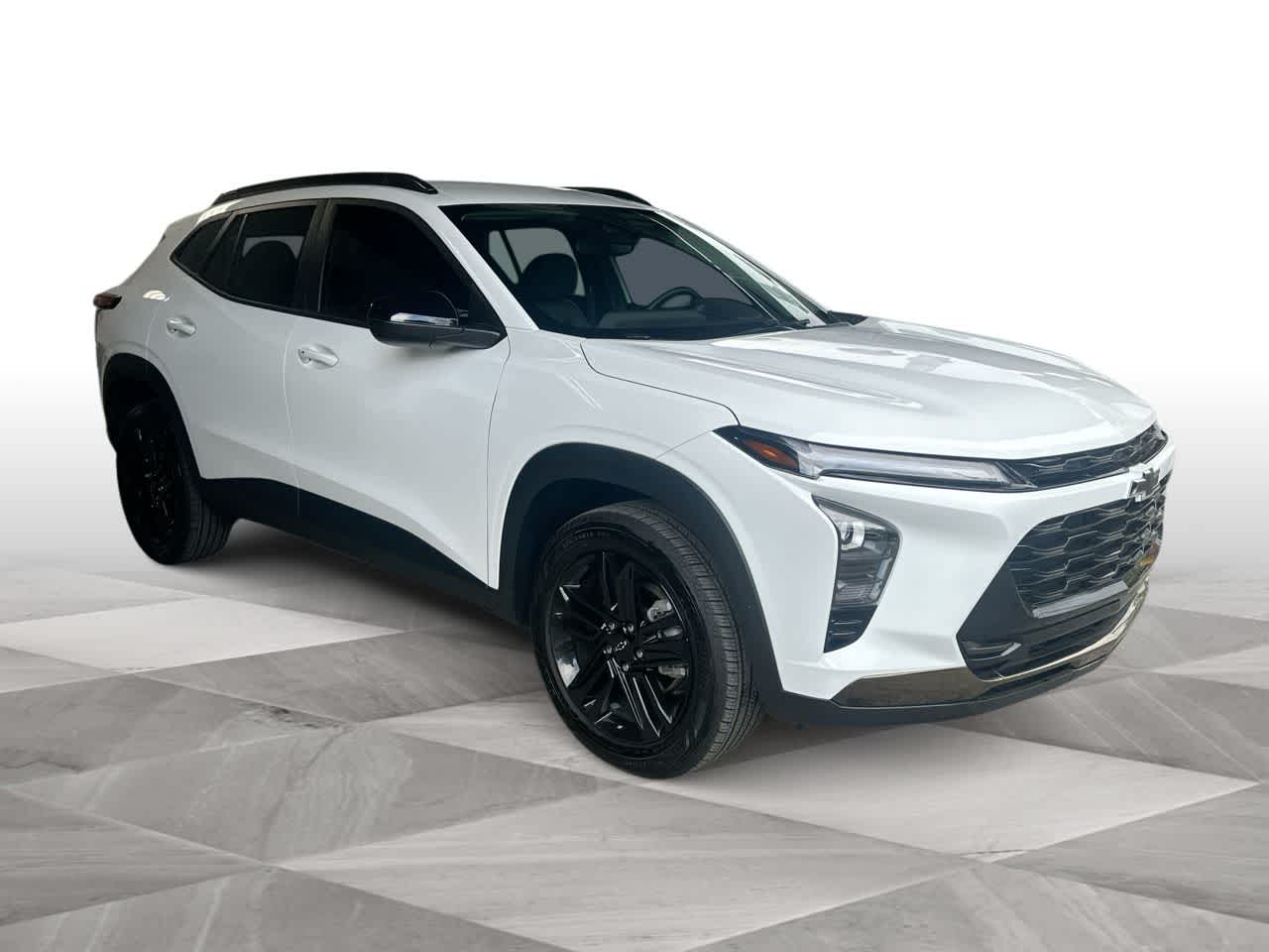 Thumbnail: 2025 Chevrolet Trax - 2