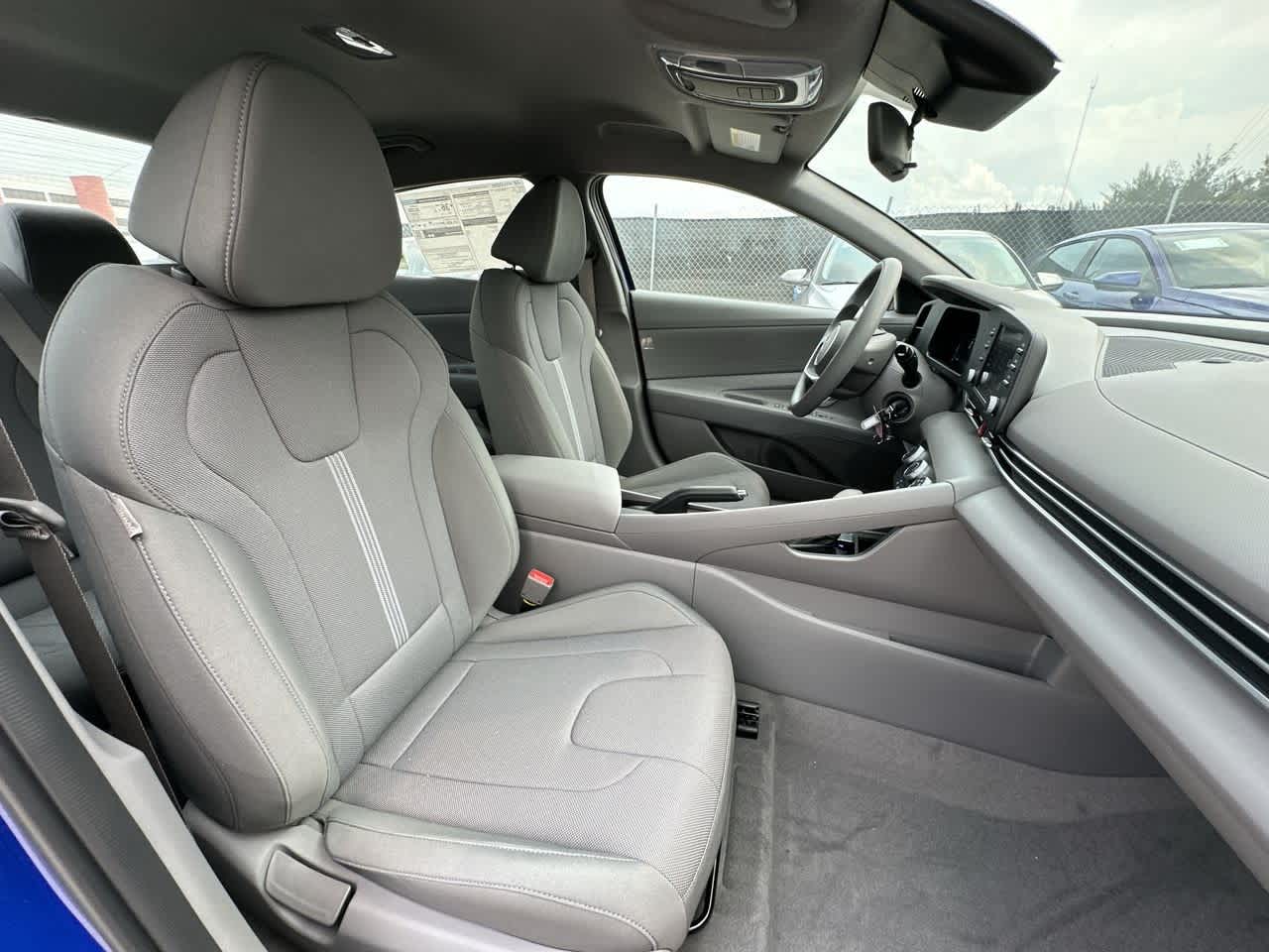 Thumbnail: 2025 Hyundai Elantra - 27