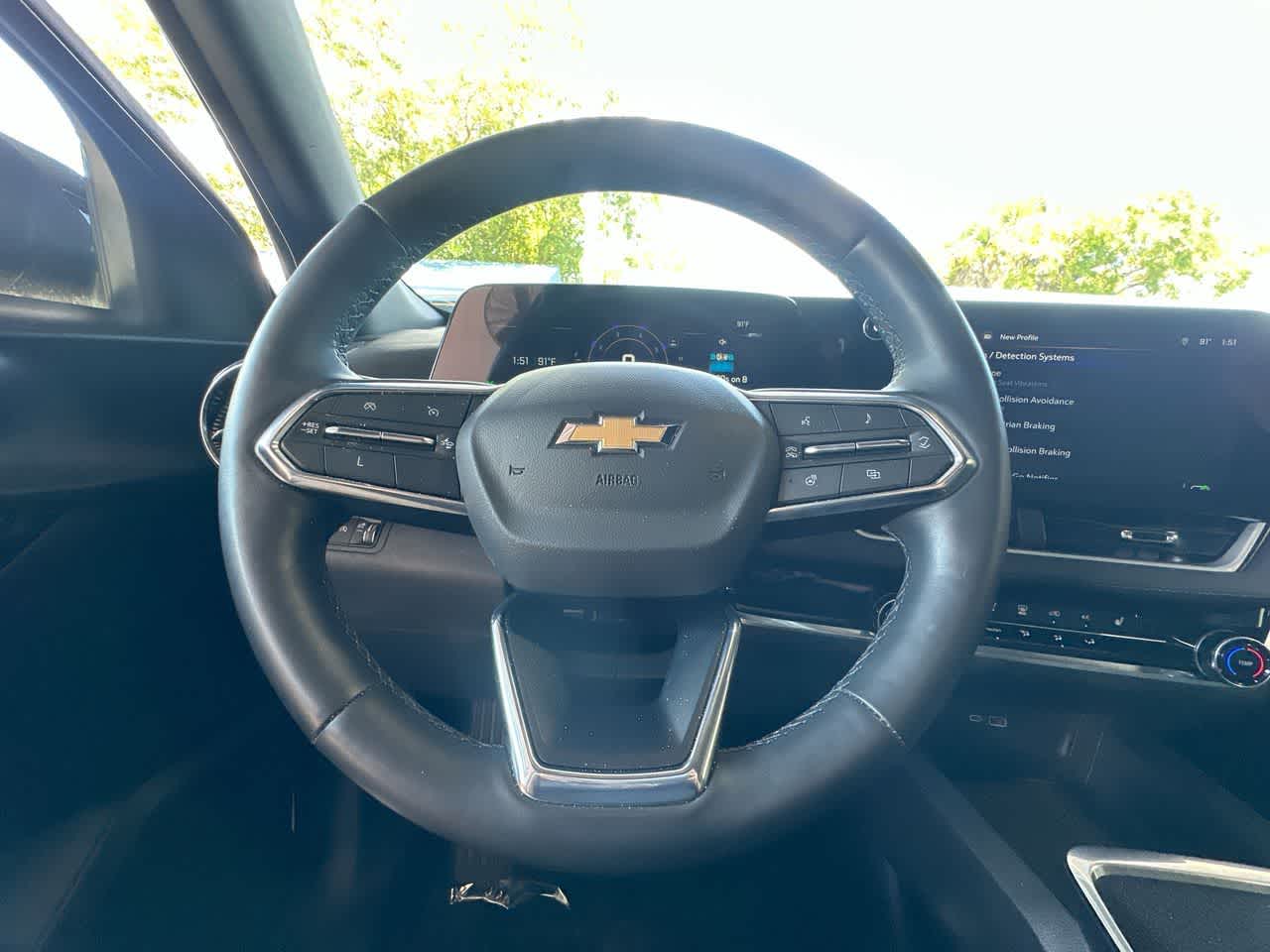 Thumbnail: 2025 Chevrolet Equinox - 15