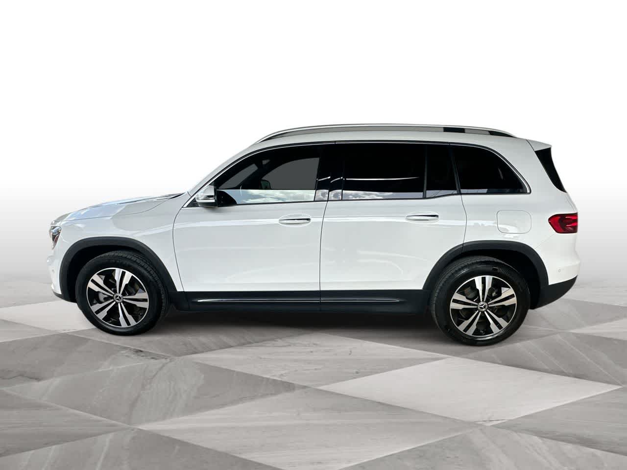 Thumbnail: 2025 Mercedes-Benz GLB - 5