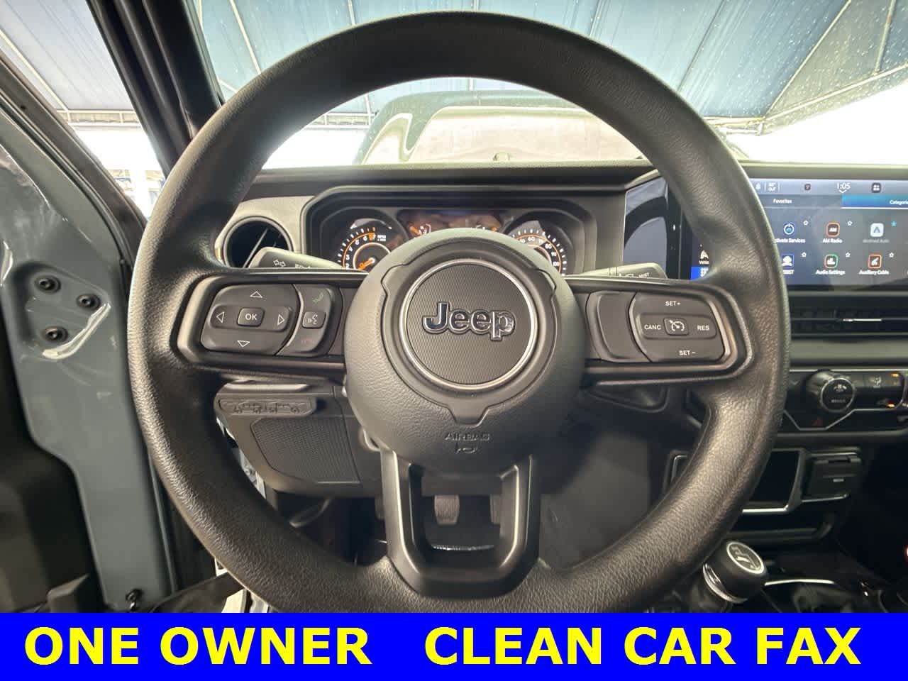 Thumbnail: 2024 Jeep Gladiator - 15