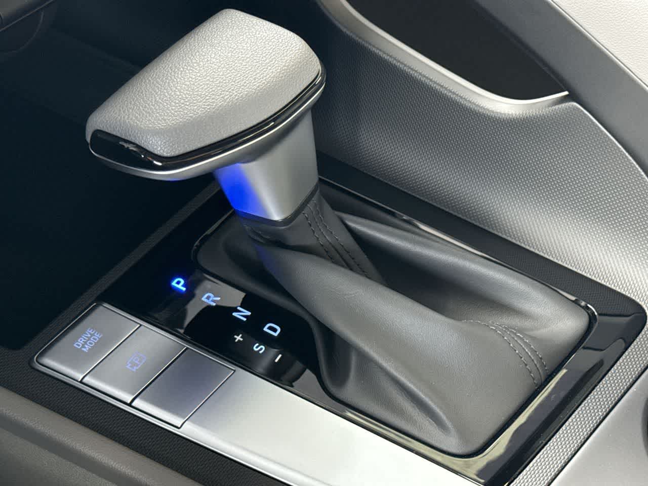 Thumbnail: 2025 Hyundai Elantra - 21
