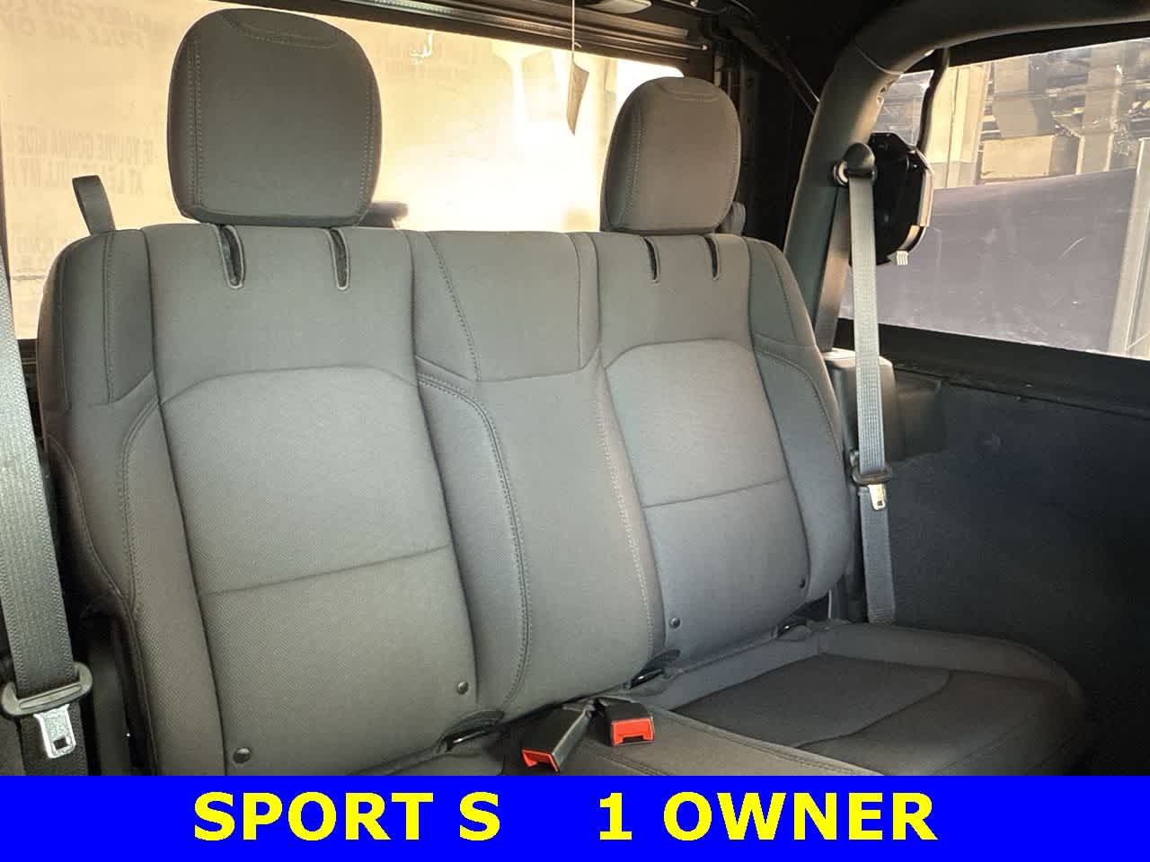 Thumbnail: 2022 Jeep Wrangler - 26