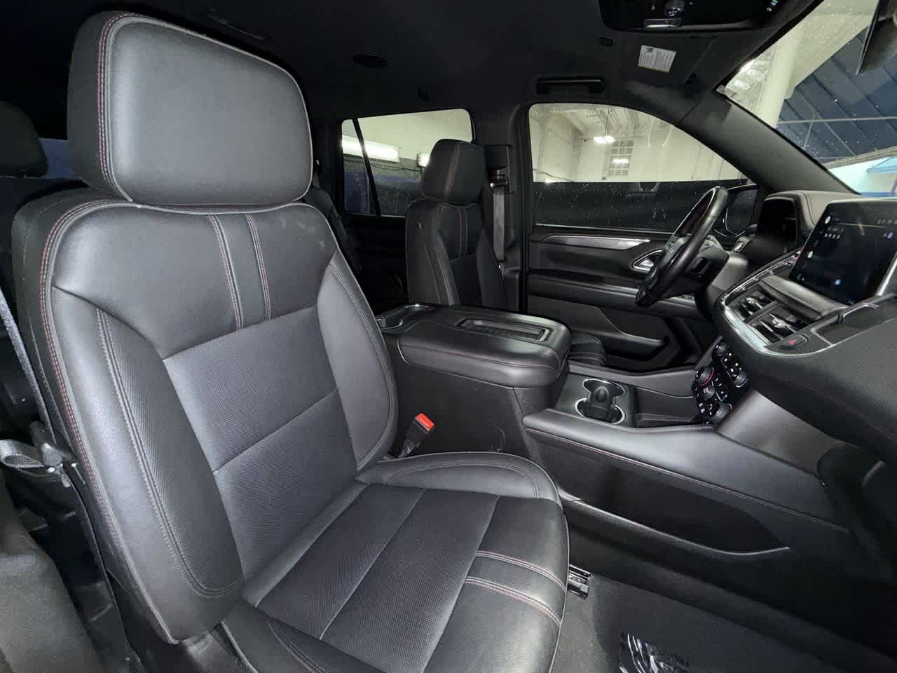 Thumbnail: 2022 Chevrolet Tahoe - 27