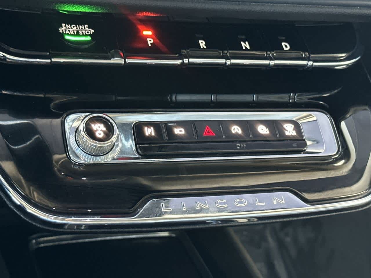 Thumbnail: 2023 Lincoln Corsair - 21