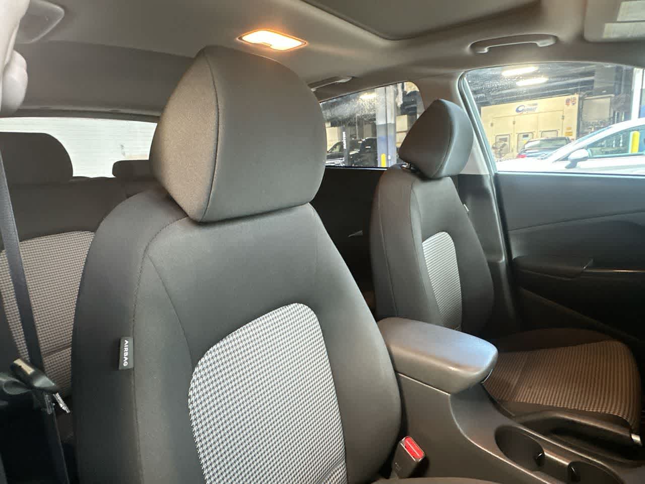 Thumbnail: 2020 Hyundai Kona - 27