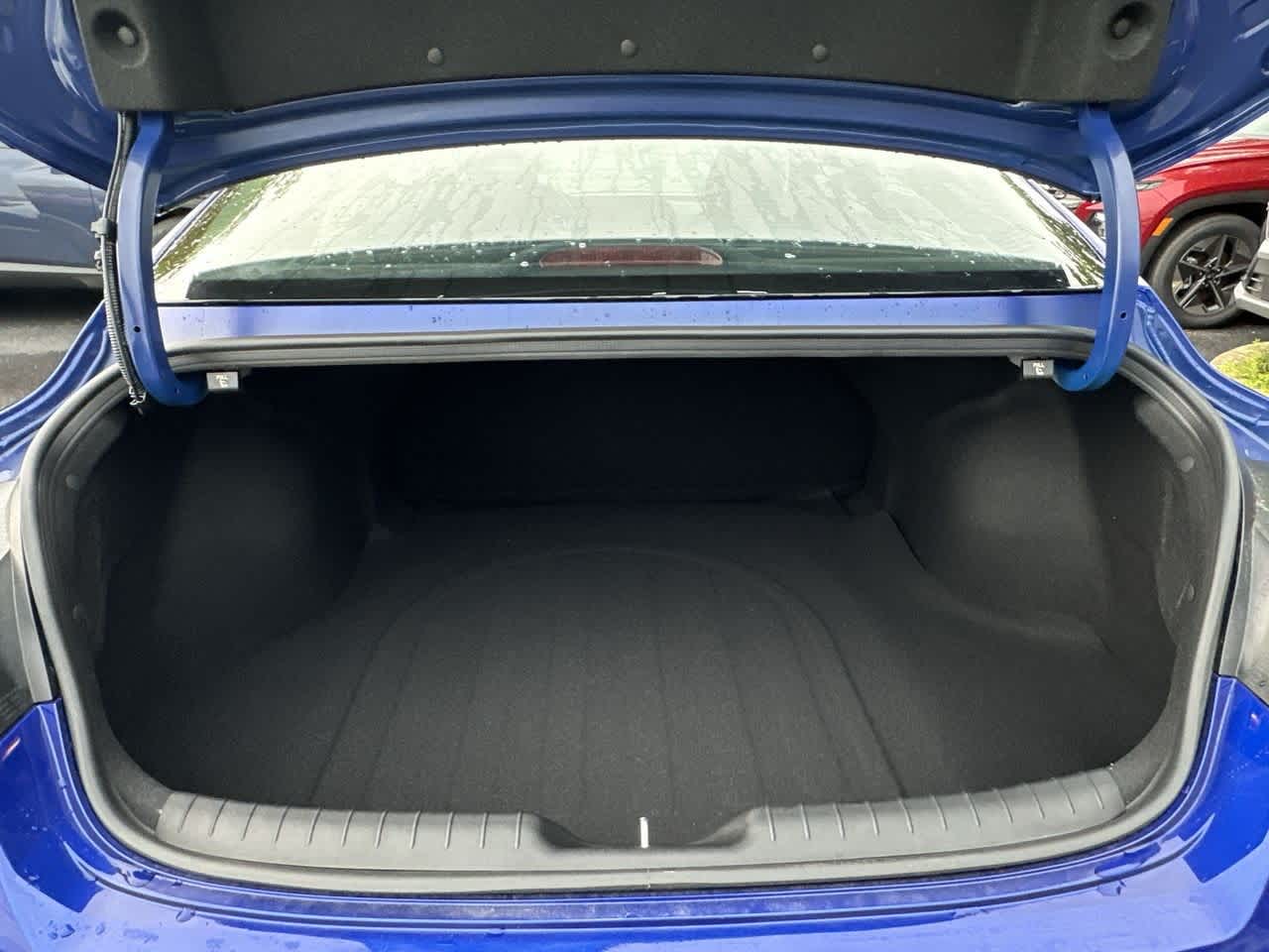 Thumbnail: 2025 Hyundai Elantra - 25