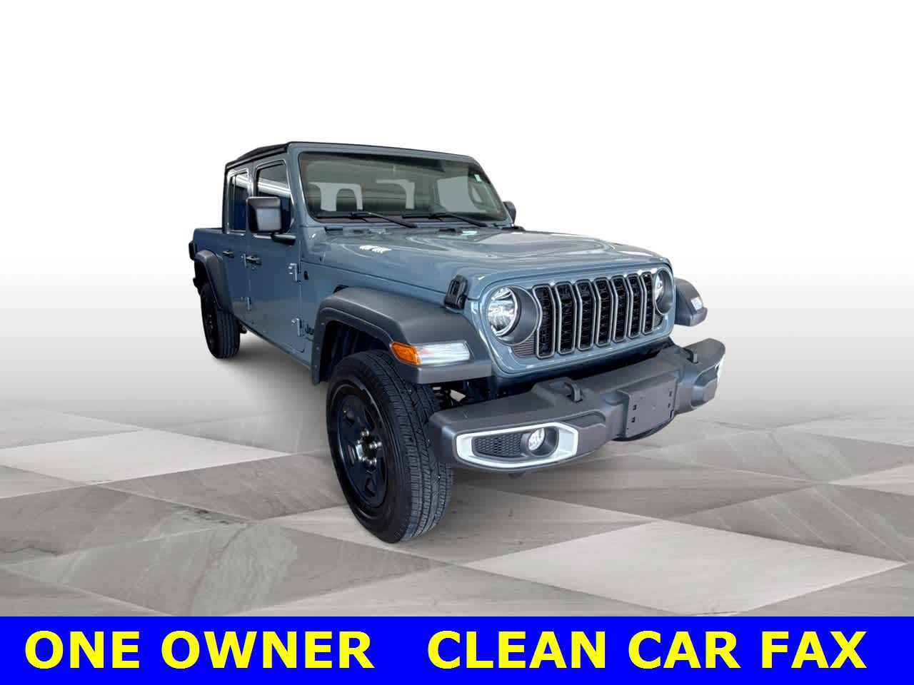 Thumbnail: 2024 Jeep Gladiator - 2