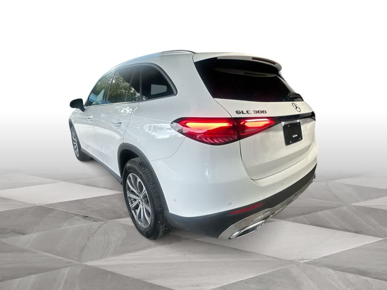 Thumbnail: 2026 Mercedes-Benz GLC - 6