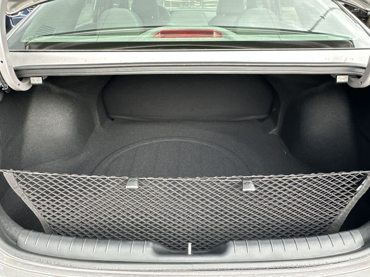 Thumbnail: 2025 Hyundai Elantra - 25