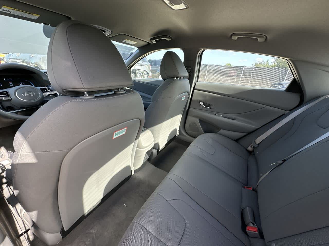 Thumbnail: 2025 Hyundai Elantra - 23