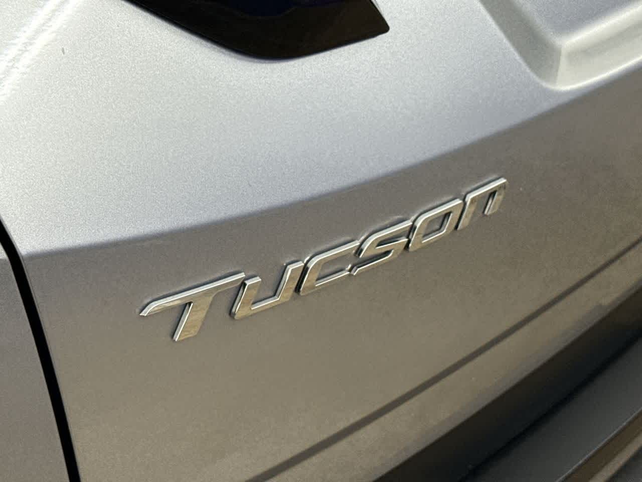 Thumbnail: 2023 Hyundai Tucson - 10