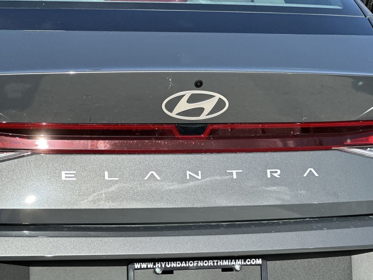 Thumbnail: 2025 Hyundai Elantra - 10