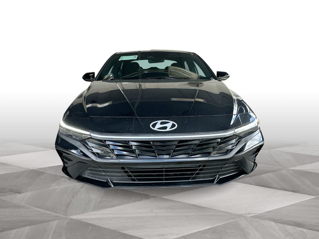 Thumbnail: 2026 Hyundai Elantra - 3