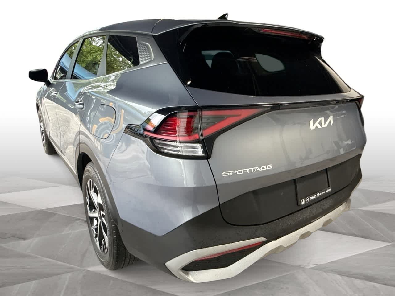 Thumbnail: 2024 Kia Sportage - 6