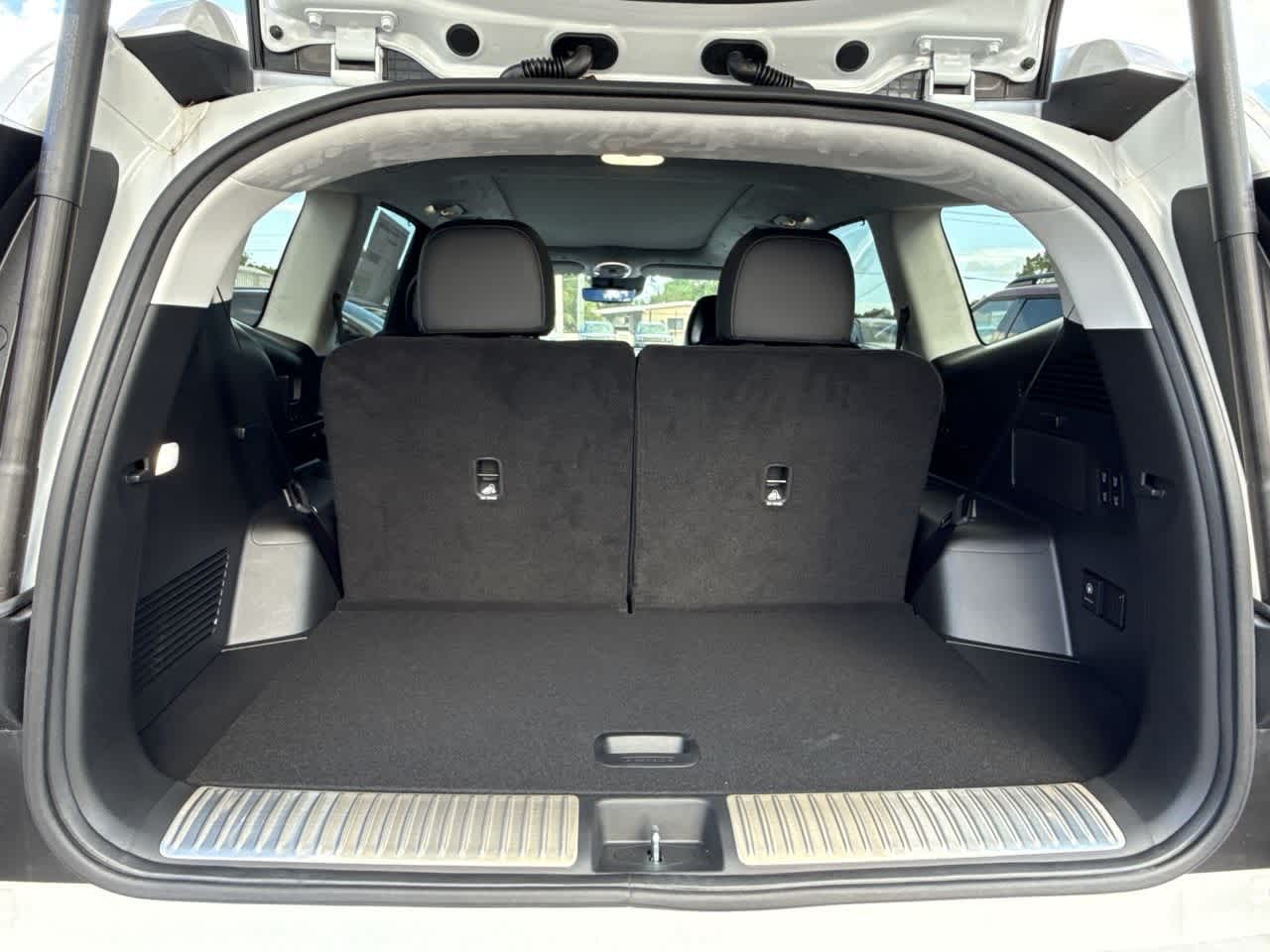 Thumbnail: 2026 Hyundai Ioniq - 25