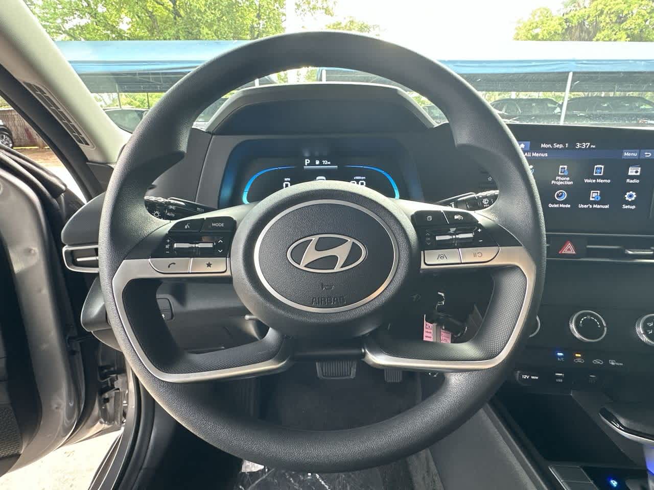 Thumbnail: 2025 Hyundai Elantra - 15