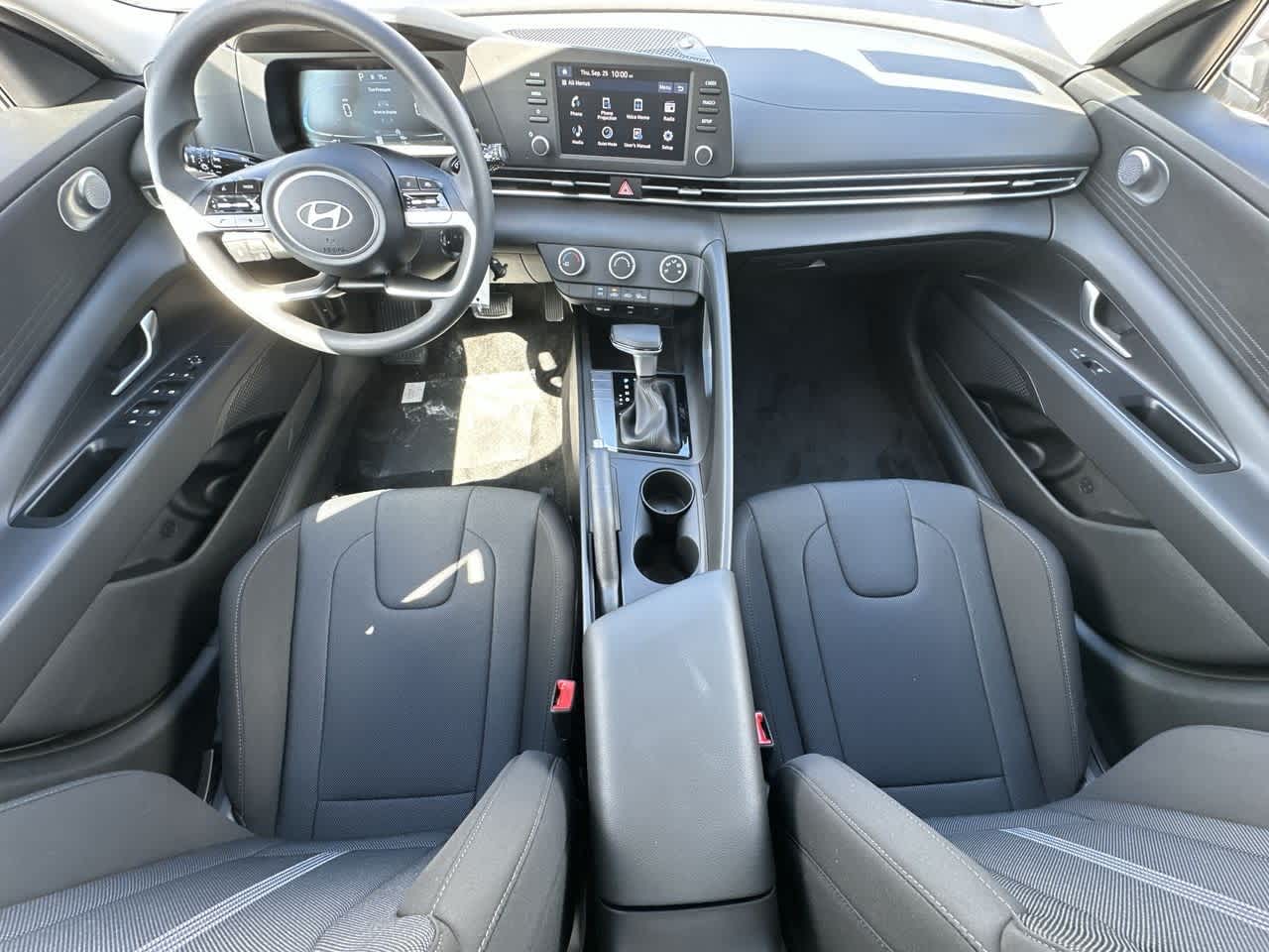 Thumbnail: 2025 Hyundai Elantra - 24