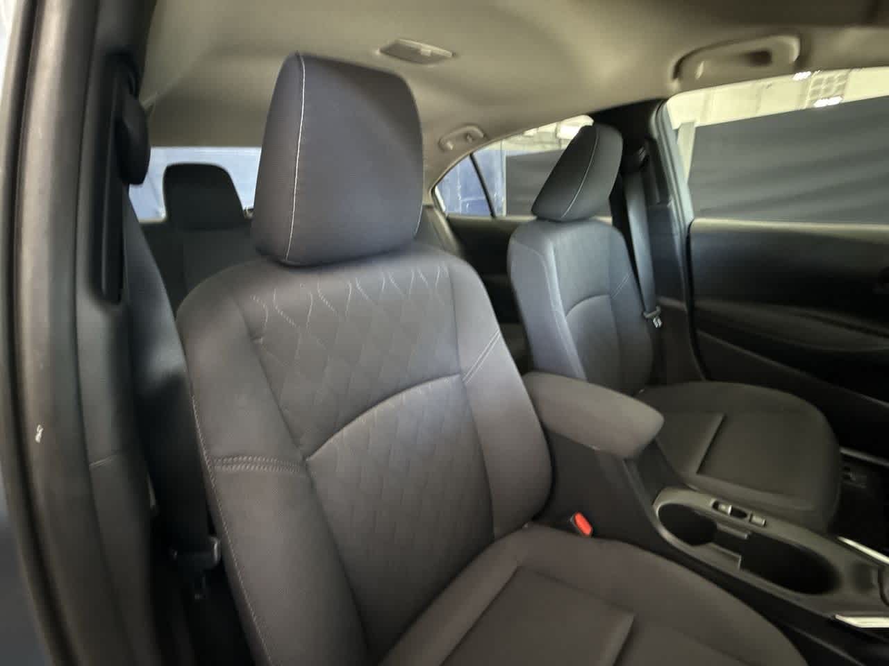 2024 Toyota Corolla LE 27