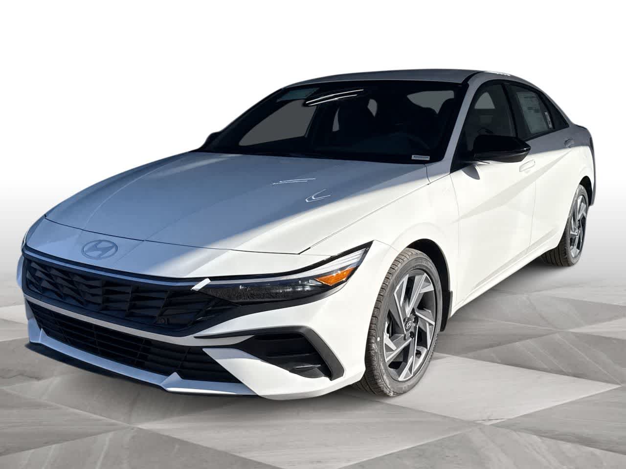 Thumbnail: 2025 Hyundai Elantra - 4