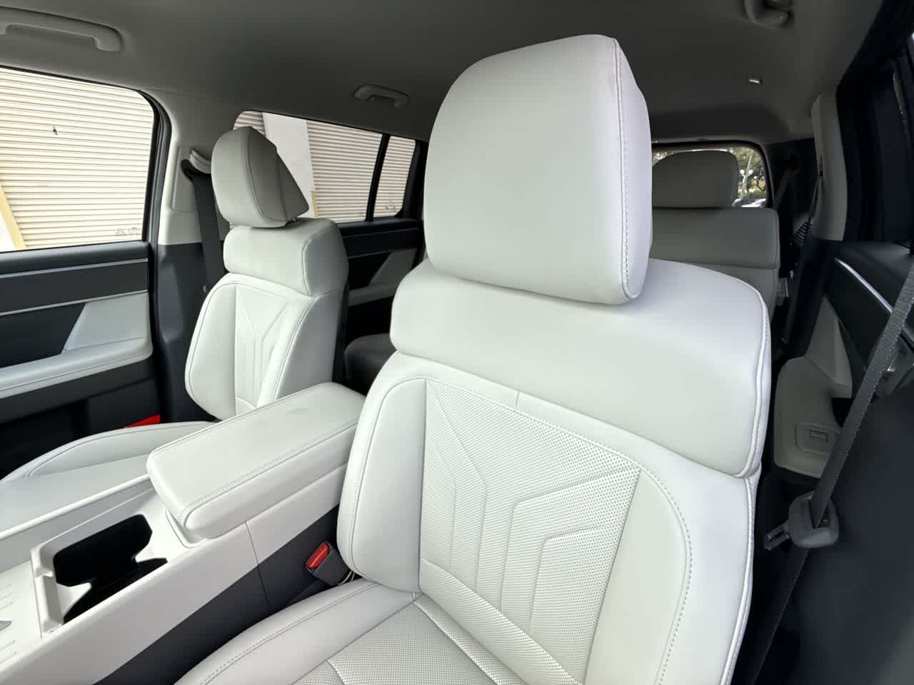 Thumbnail: 2026 Hyundai Santa Fe - 14