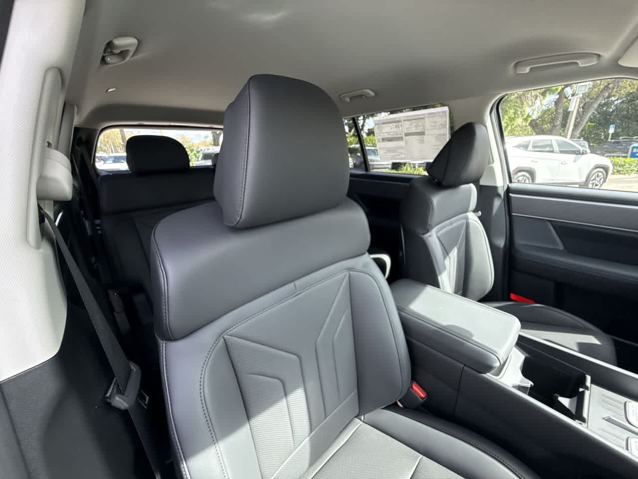 Thumbnail: 2026 Hyundai Santa Fe - 27