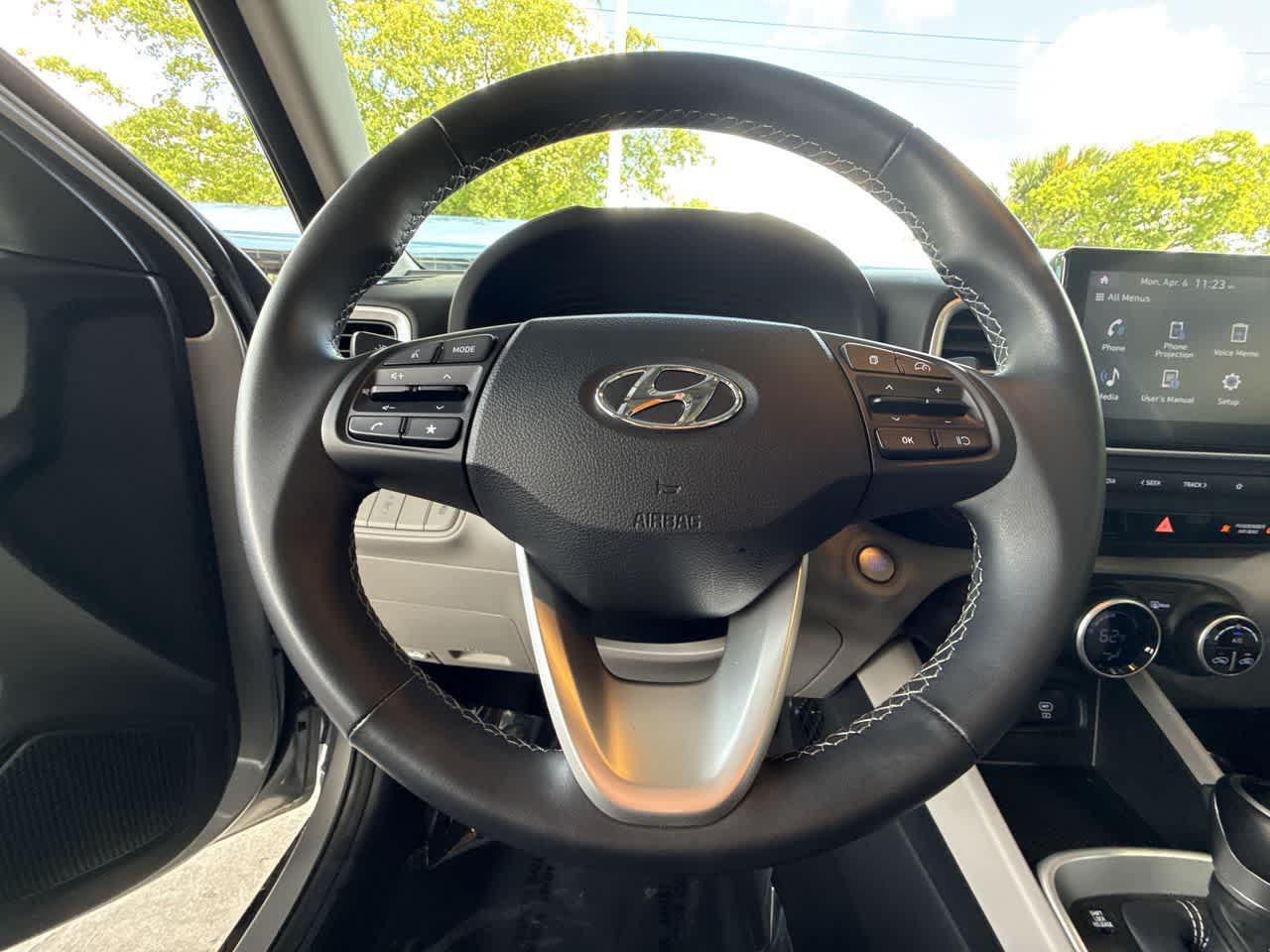 Thumbnail: 2025 Hyundai Venue - 15