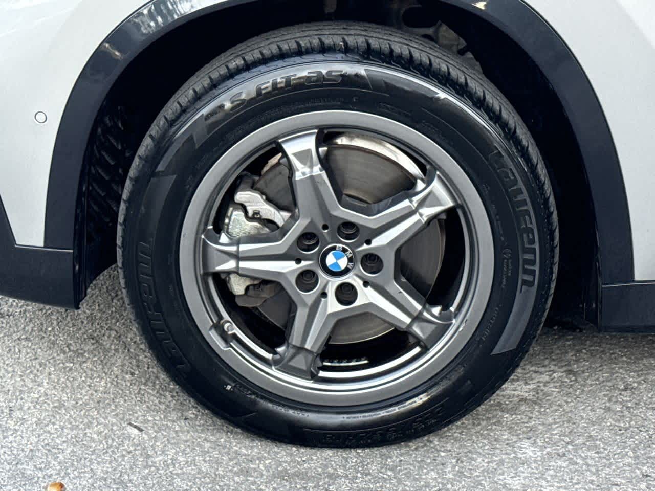 Thumbnail: 2025 BMW X1 - 11