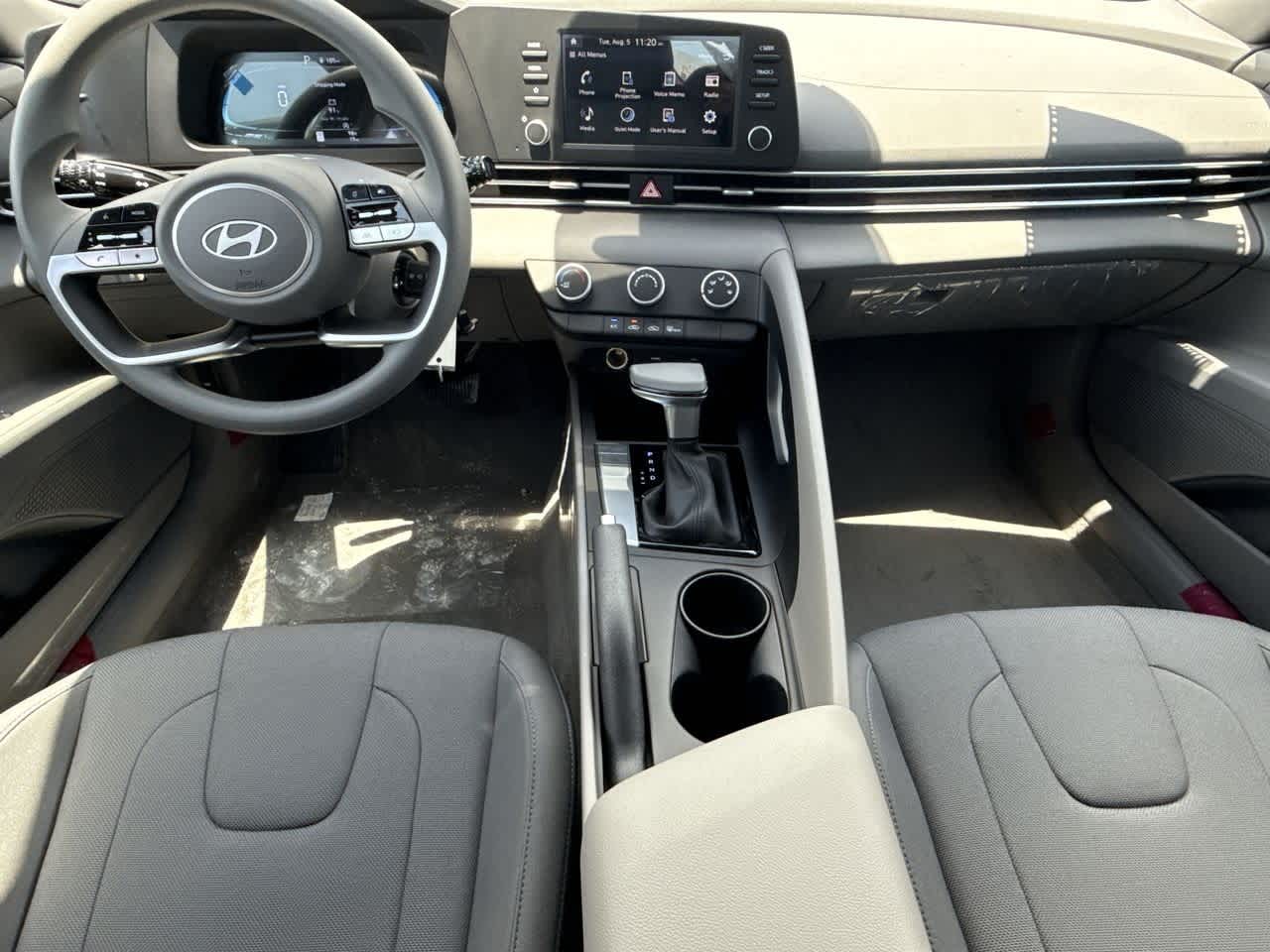 Thumbnail: 2025 Hyundai Elantra - 24