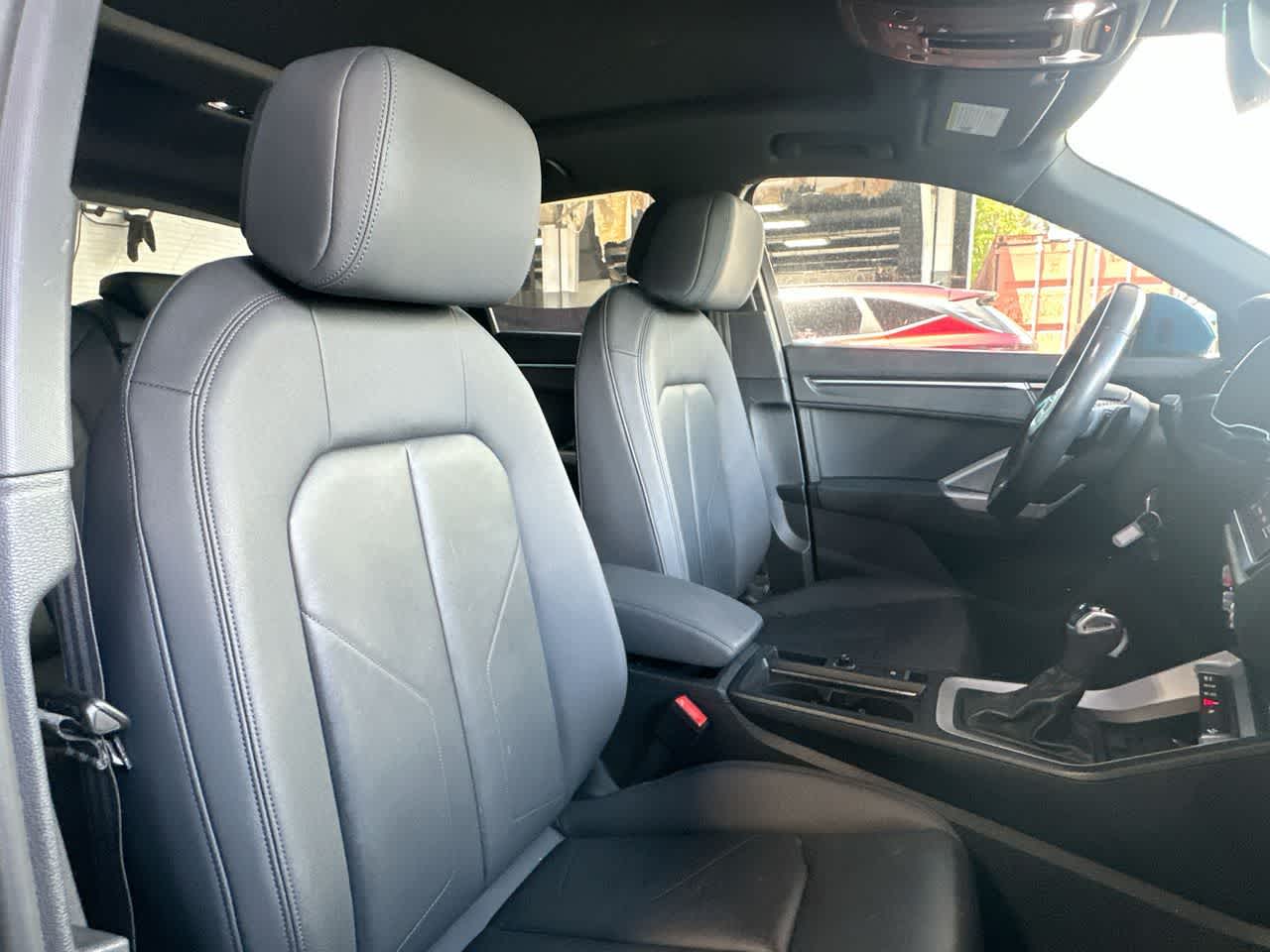 Thumbnail: 2022 Audi Q3 - 27