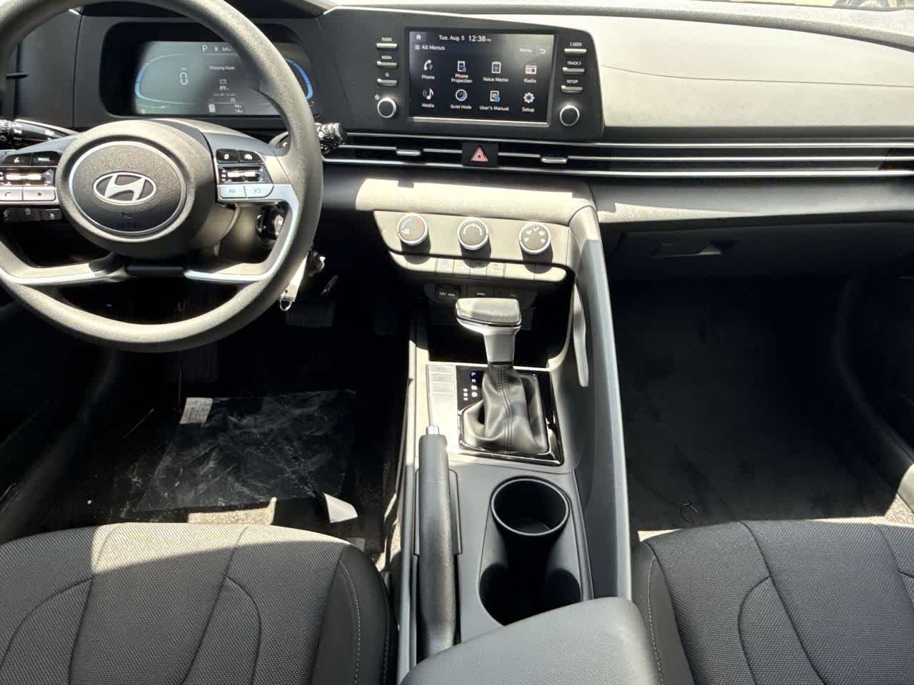 Thumbnail: 2025 Hyundai Elantra - 24