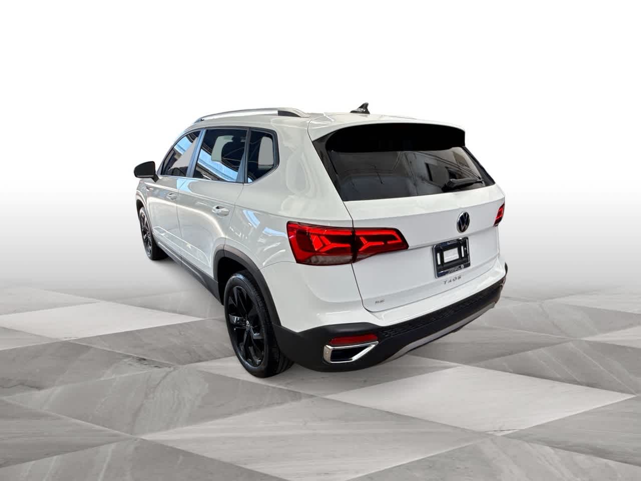 Thumbnail: 2023 Volkswagen Taos - 6
