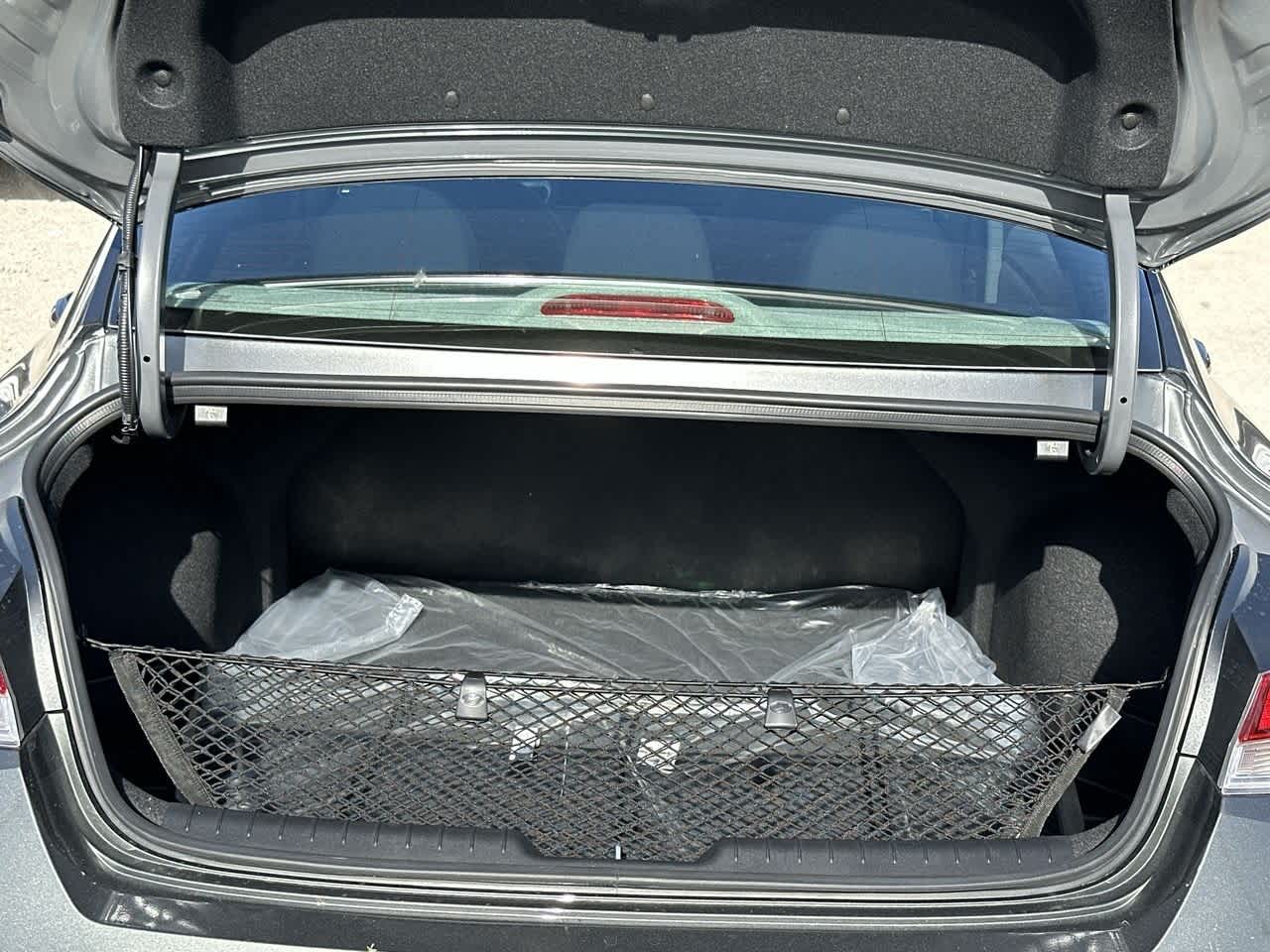 Thumbnail: 2025 Hyundai Elantra - 25