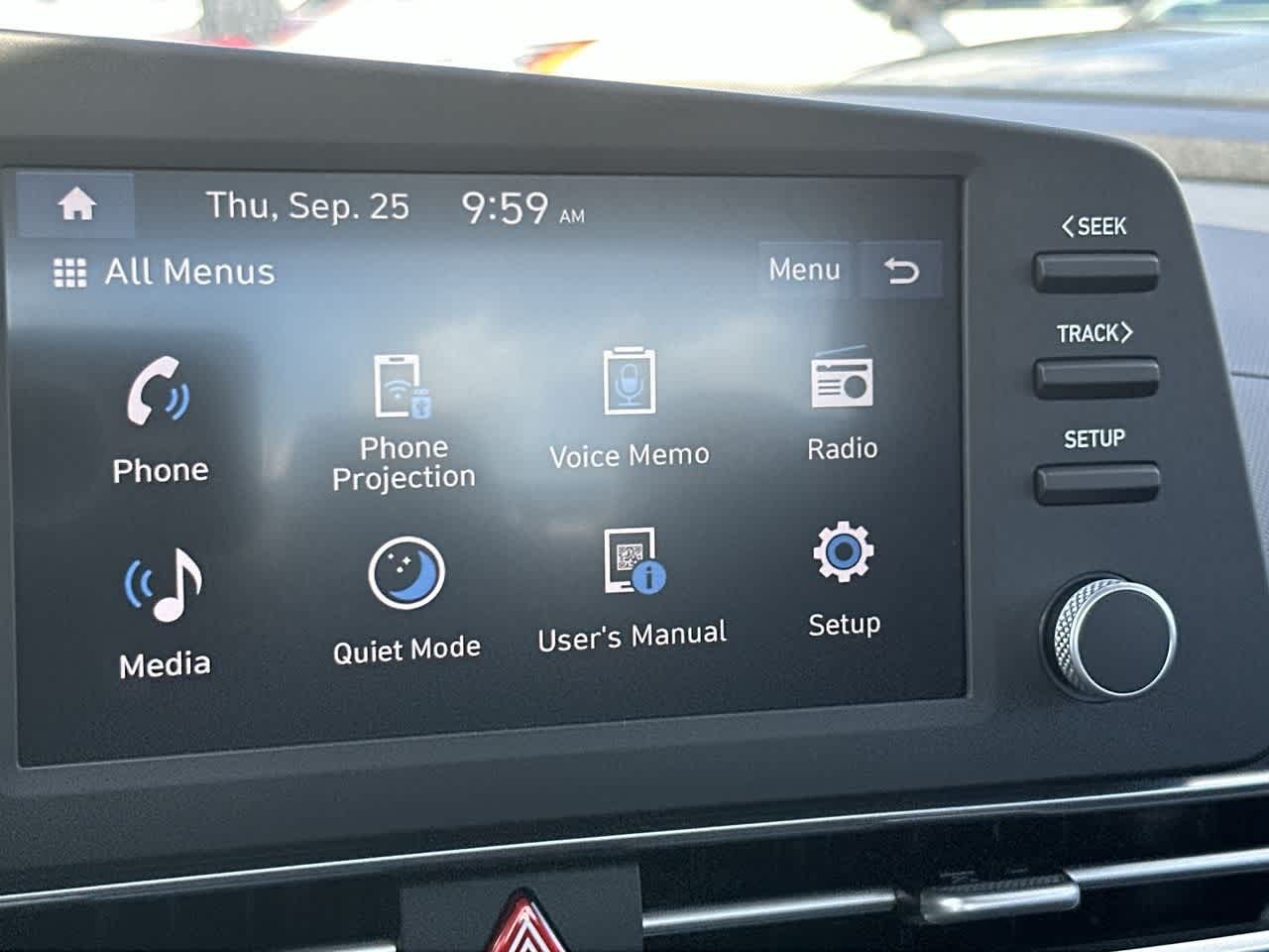 Thumbnail: 2025 Hyundai Elantra - 18