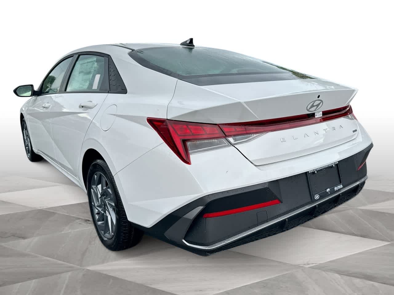 Thumbnail: 2025 Hyundai Elantra - 6