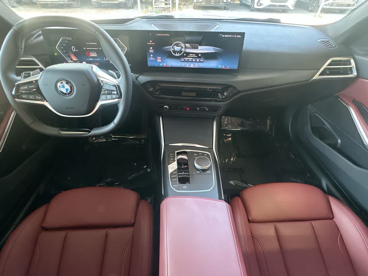 Thumbnail: 2025 BMW 3 Series - 24
