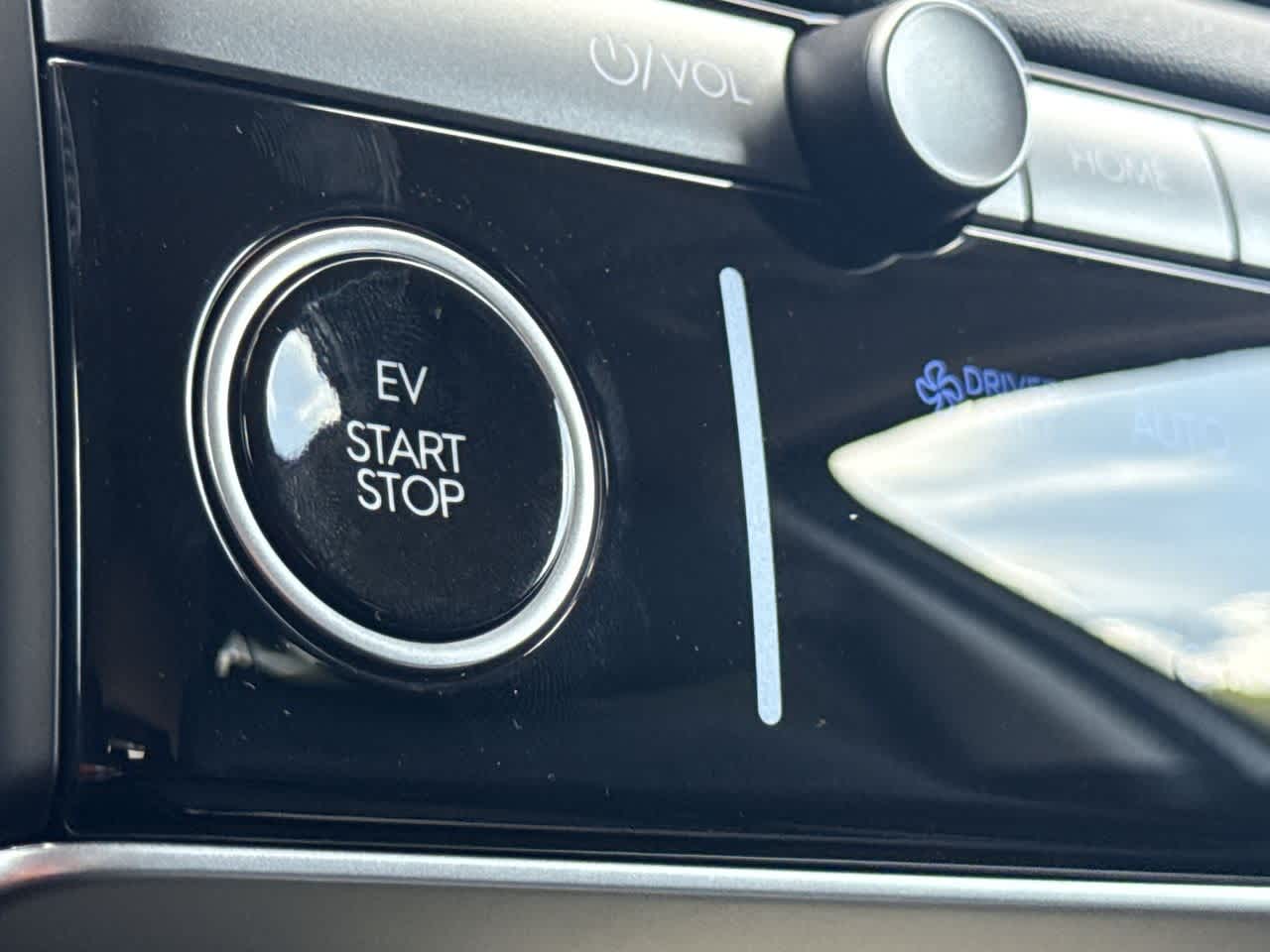 Thumbnail: 2025 Hyundai Ioniq 5 - 17