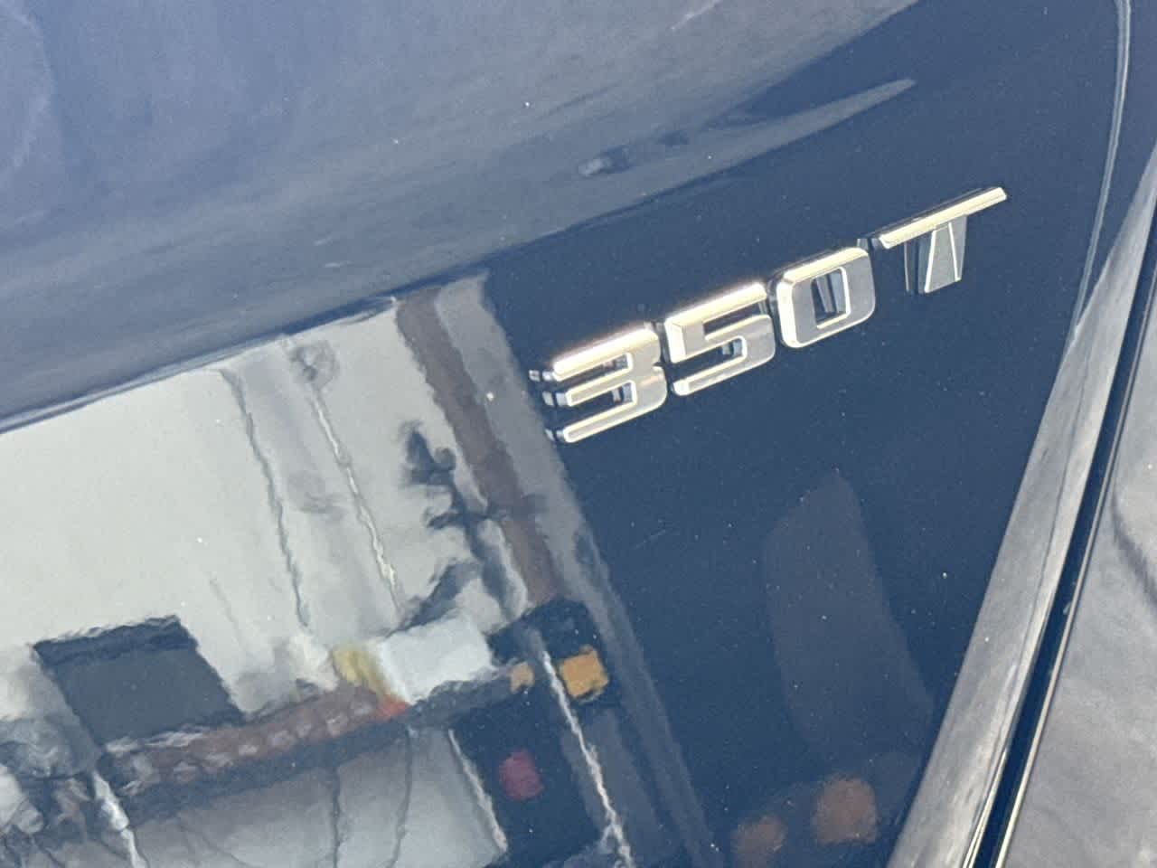 Thumbnail: 2023 Cadillac CT4 - 10