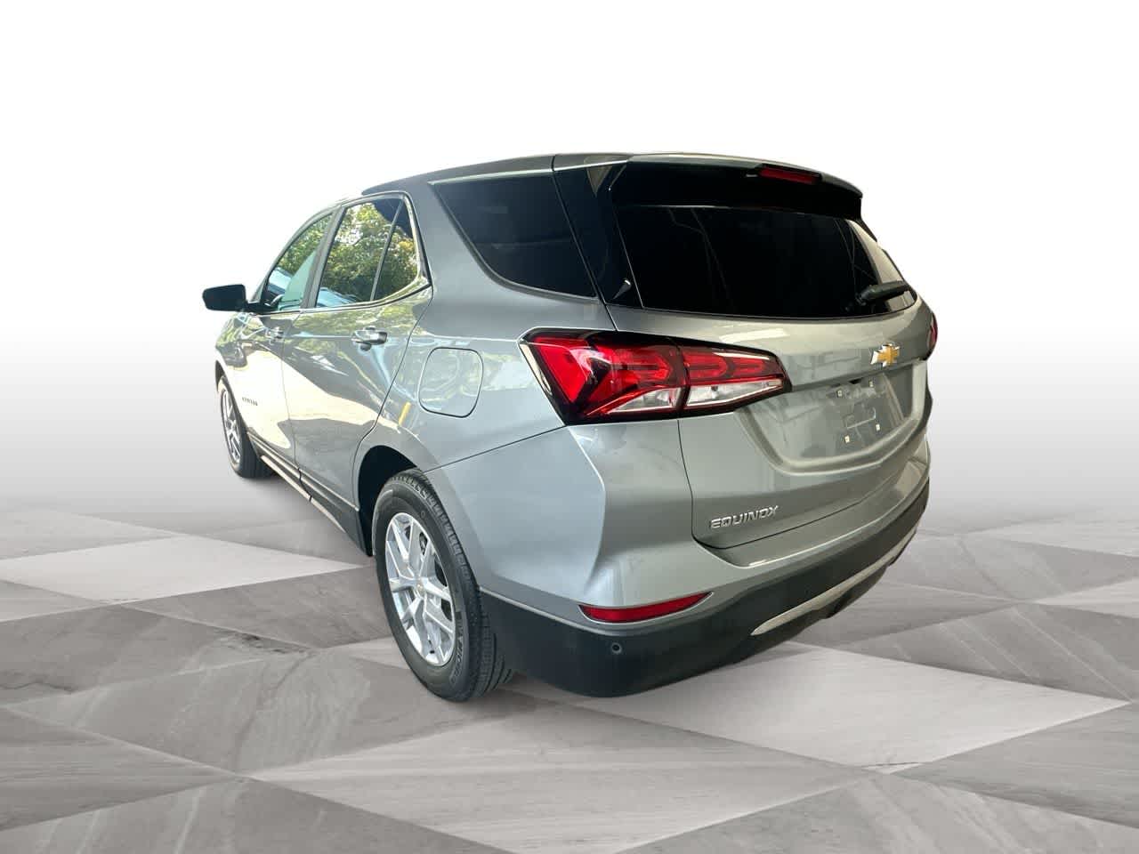 Thumbnail: 2024 Chevrolet Equinox - 6