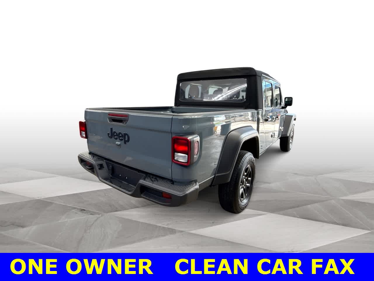 Thumbnail: 2024 Jeep Gladiator - 8