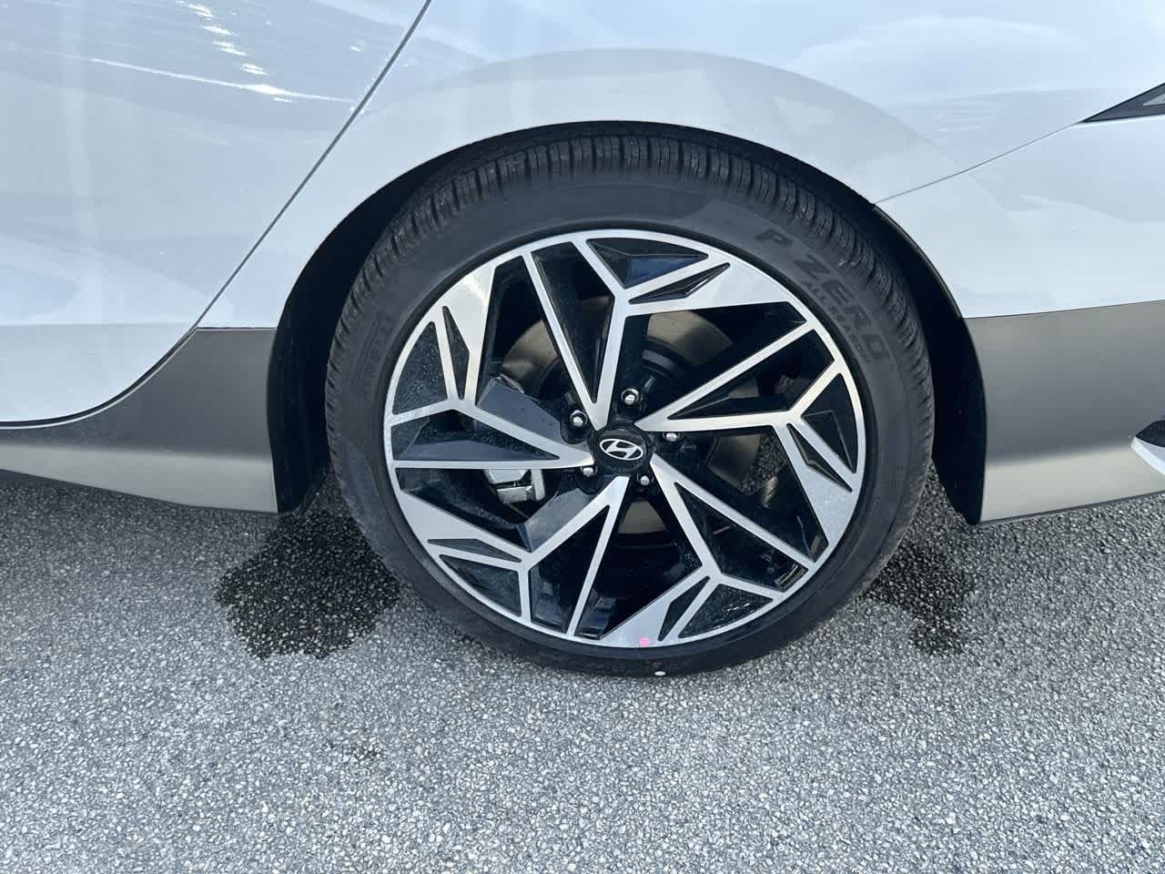 Thumbnail: 2025 Hyundai Ioniq 6 - 11