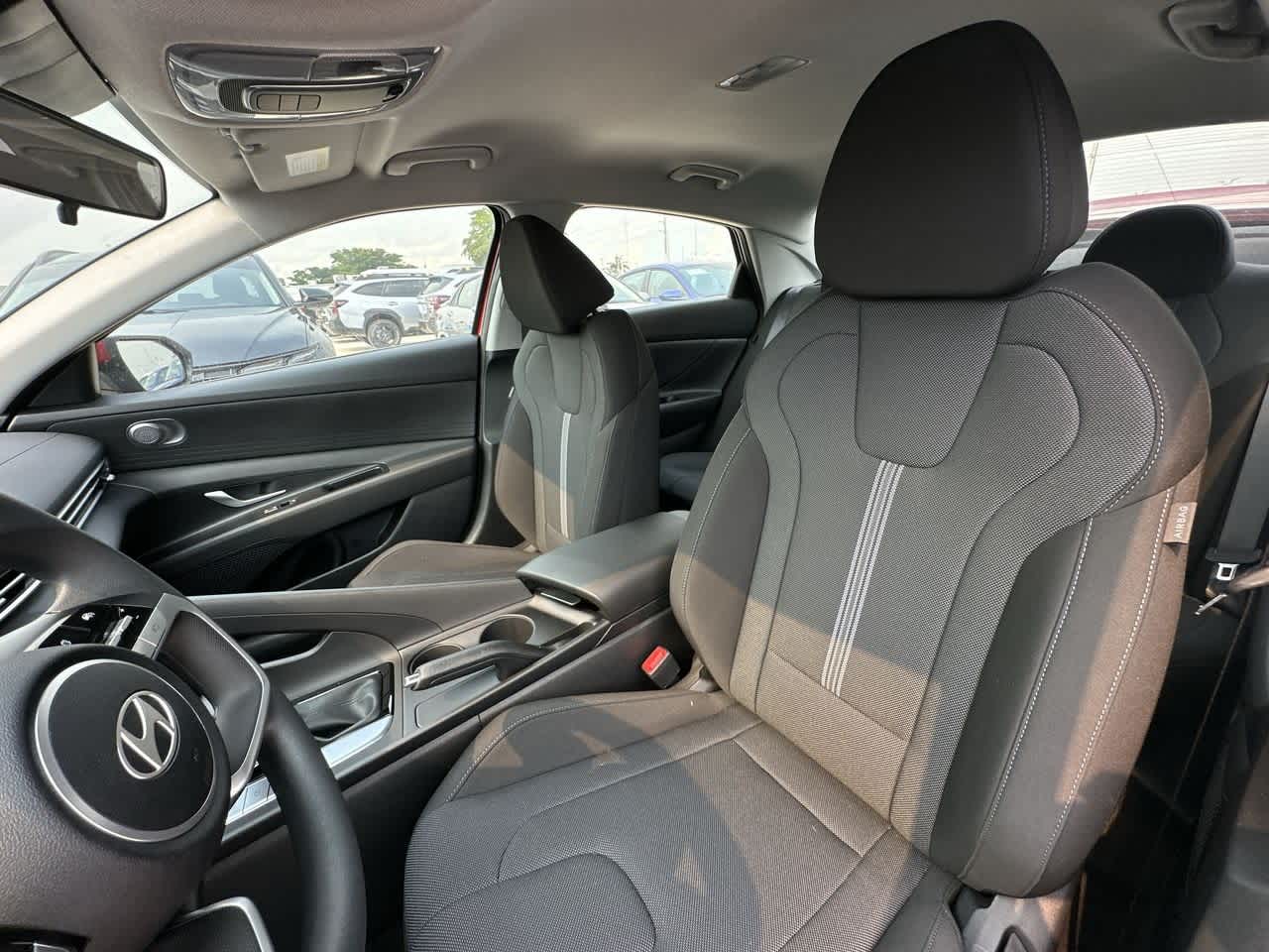 Thumbnail: 2025 Hyundai Elantra - 14